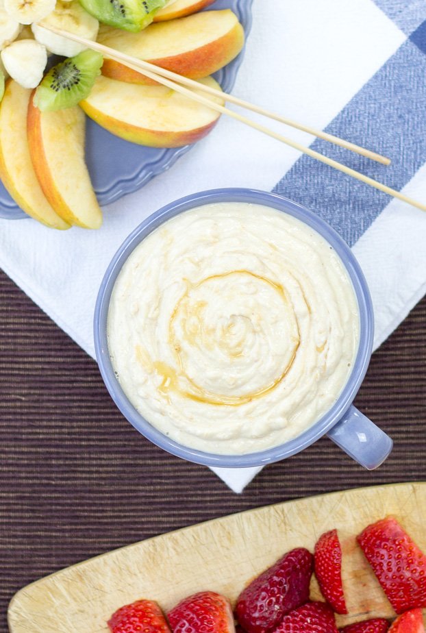 High Protein Yogurt Dip. Perfect with fruit. Ready in 3 minutes | #fruit #dip | 