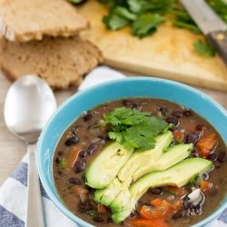 Mexican inspired Vegan Black Bean Soup. Ready in 20 minutes | #dinner #vegan | 