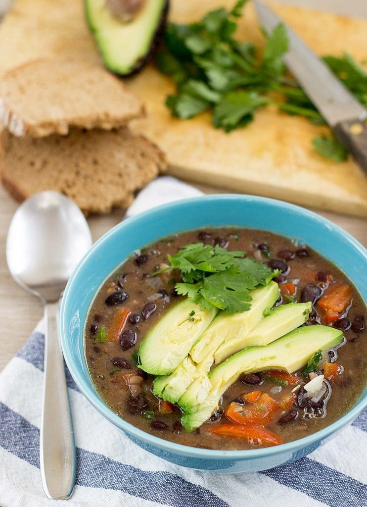 Mexican inspired Vegan Black Bean Soup. Ready in 20 minutes | #dinner #vegan | 