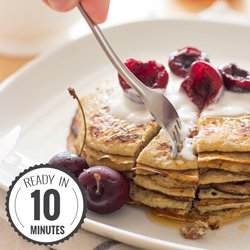 The 2 Ingredient Banana Egg Pancakes (10 Min, Vegetarian)