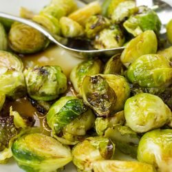 Roasted Brussel Sprouts with Balsamic - Sweet & Crispy - brussel sprouts with balsamic cream ready to eat #sprouts #Thanksgiving | 