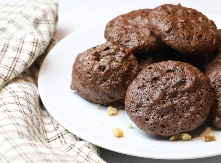 Chocolate Meringue Cookies - Tasty and Delicious Egg White Recipes You Must Try | Hurry The Food Up