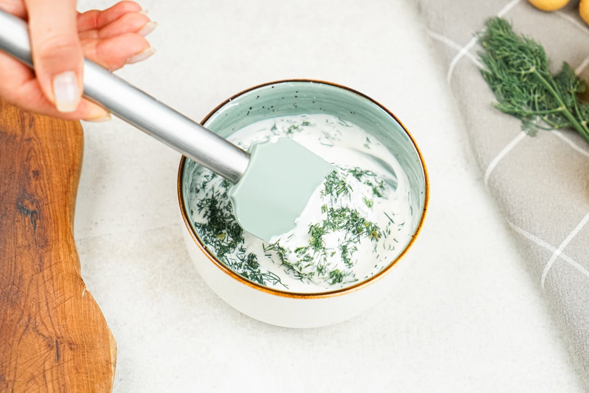 The process of making dipping sauce with feta cheese and garlic | Hurry The Food Up