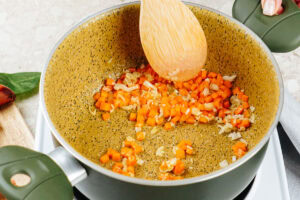 The process of roasting veggies in the pot | Hurry The Food Up