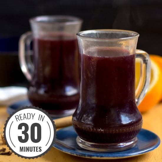 Traditional German Mulled Wine. Ready to drink in 30 minutes | #wine #christmasdrinks | 