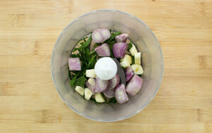Irresistible Pea and Mint Soup - perfect for any season | 