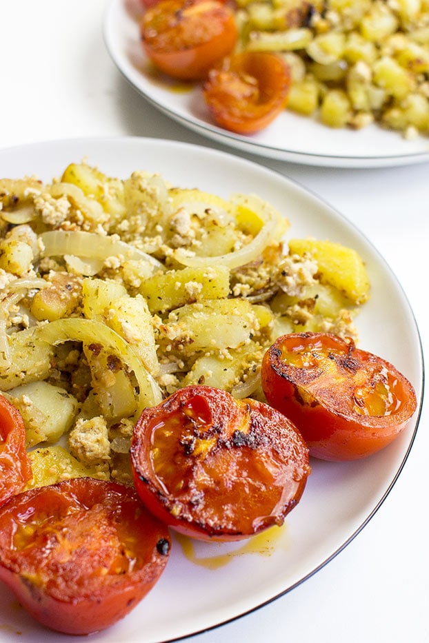 Vegan Breakfast Potatoes - Break the Fast - enjoy our recipe #breakfast #potato | 