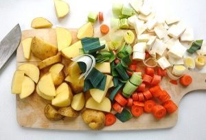 Vegan Potato Soup - Full on flavours & extremely satisfying | 