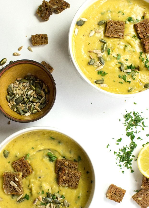 Vegan Potato Soup - Full on flavours & extremely satisfying | 