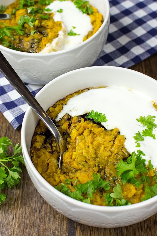 Sexy Veggie Lentil Stew - so easy it cooks itself - sexy veggie lentil stew ready to eat #vegetarian #protein | 